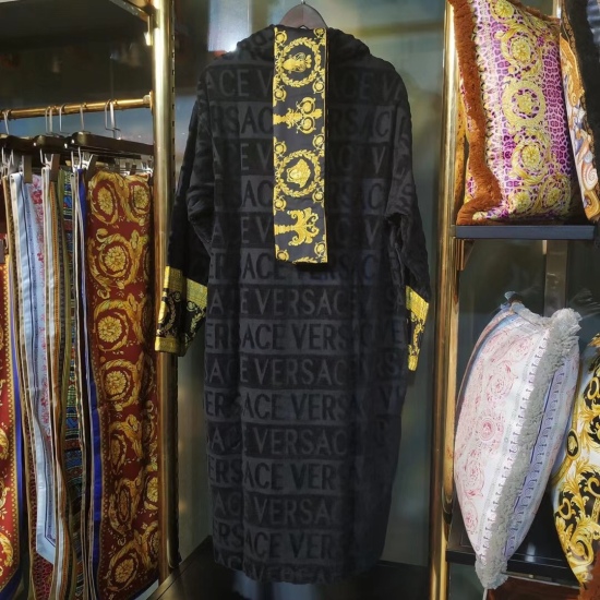 2024.01.22 Versace pure cotton black bathrobe material: imported Egyptian cotton yarn cut velvet jacquard