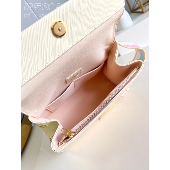 20231125 P1170 [Exclusive Real Shot M59134 Gradient Pink/Small] The Cluny BB handbag features innovative diagonal lines on Epi leather, paired with a smooth resin LV logo and bright lining. Removable double-sided shoulder straps release a contemporary vib