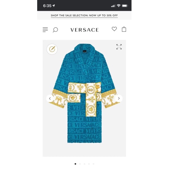 On December 22, 2024, the official website's new color was sold first [showing teeth], which was a hot selling item in the market ❗ ❗  Versace pure cotton bathrobe, same style for couples, same counter, same cut velvet jacquard logo, environmentally frien