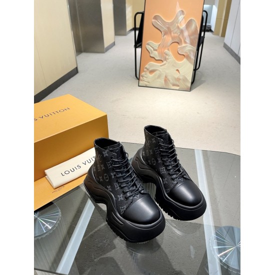 2024.01.05 320@Louis Louis Vuitton 2023 runway show new high-end customization 1:1 replica of various celebrity internet celebrity runway styles, this Nicolas Ghesquire once again reconstructs the LV Archilight sneakers, using the LV Archilight 2.0 platfo