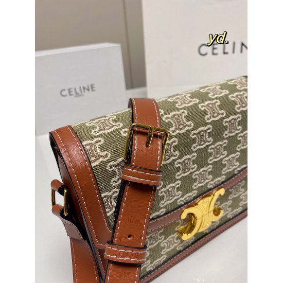2023.10.30 P240 (box included) size: 2115 Celine Triumphal Arch Old Flower Teen Tofu Bag with Super Fiber Leather Spliced Green Canvas Design, Shoulder Strap with Adjustment Holes, Versatile All Seasons, Vintage Fashion, High Quality