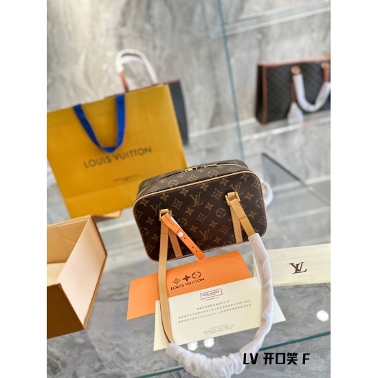 2023.10.1 P200LV 22ss Old Flower Show Style Toast Bag with Middle Ancient Openmouthed Smile Small Pure Leather Pair Handheld Shoulder Bag Size: 27 * 18 * 6CM, Complete Package with Official Website, Gift Lv Scarf