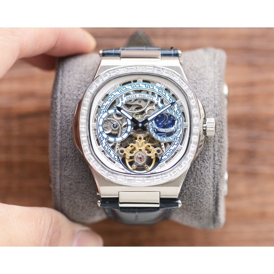 20240408 Unified 670 Men's Favorite Hollow out Watch ⌚ 【 Latest 】: Patek Philippe's Best Design Exclusive First Release 【 Type 】: Boutique Men's Watch 【 Strap 】: Real Cowhide Watch Strap 【 Movement 】: High end Fully Automatic Mechanical Movement 【 Mirror 