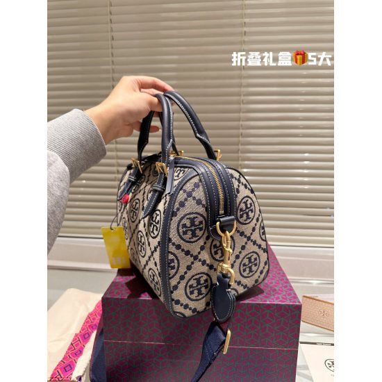 2023.11.17 Folding Gift Box P250 Large Tory Burch Pillow Bag - The latest design of the counter, the pillow bag, original single mold opening, customized original single hardware, imported fabric, super good hand feel, and more wear-resistant! Liangze Har