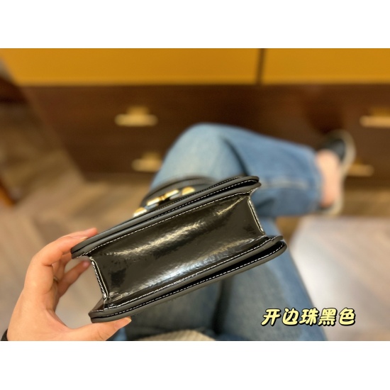 2023.10.30 235 box size: 19 * 14cmTB eleanor tofu bag This is amazing! It's completely a replacement for the Celine box model, with a super imposing Eleanor trumpet worth 100 points in appearance!