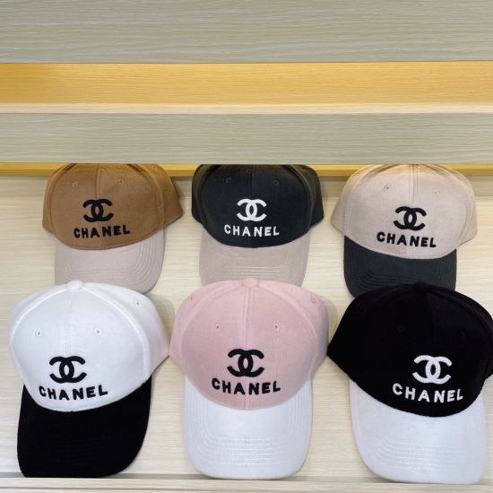 2023.10.2 P50 comes with a dustproof bag [CHANEL Chanel] The new autumn and winter small fragrance style baseball cap is very comfortable with plush and plush. It's a great match for the big brand, and it's a great option to close your eyes