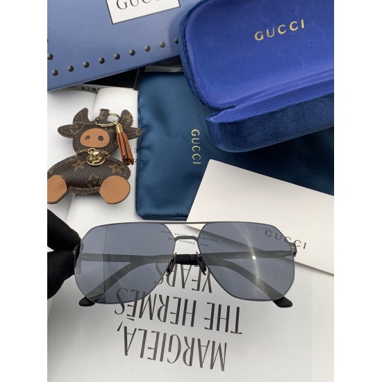 220240401 P115 ♦️  GUCCI 2024 new pair of sunglasses for men and women, polygonal sunglasses with IP electroplating that never fades, super light, super elastic, and full length glasses without screws. The important thing is that high-definition nylon len