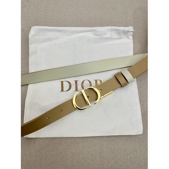 August 7, 2023, with a width of 2.0cm, Dior's popular flat wireless belt body/Sadle imported calf belt body metal 