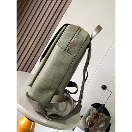 20240325 P1150 Soft Grain Cow Leather Military Backpack Backpack is a spacious and versatile backpack with a main compartment and an additional compartment under a folding flap that can be closed with magnetic buckles and additional needle buckles. The sh