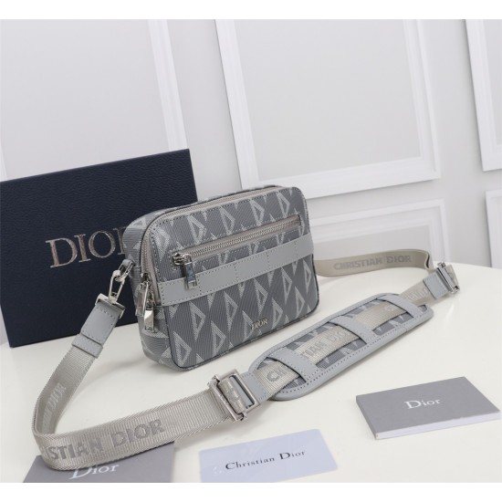 20231126 580 counter has top quality original orders available for sale. Model: 1ESPO206 Gray Oblique Galaxy Printed Cow Leather Oblique Galaxy Printed Leather is made of hollowed out gray smooth cow leather paired with reflective lining to create an Obli