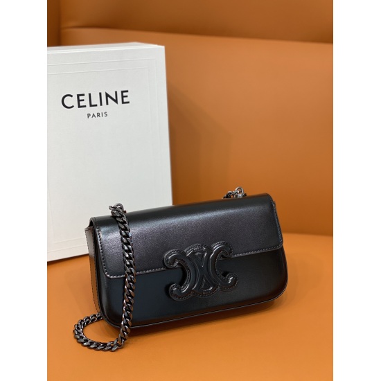 20240315 Full Skin P870 [CL Home] New TRIOMPHE Leather Buckle ⛓️ The new highlight of the chain armpit bag is that it has replaced the classic metal Arc de Triomphe with a three-dimensional leather buckle relief Arc de Triomphe, ⛓️ The texture of the chai