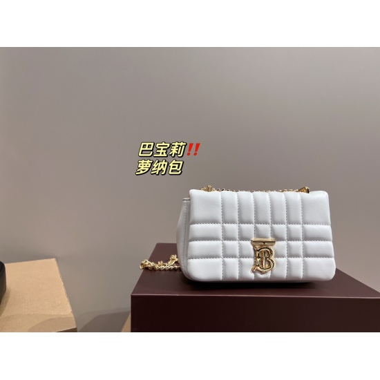 2023.11.17 P195 box matching ⚠️ Size 18.11 Burberry Rhone Bag is versatile, stylish, and classic, creating a unique and stylish bag that combines practicality and fashion