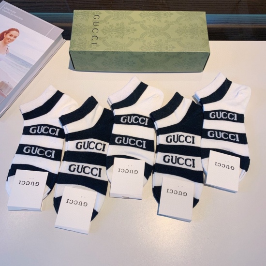 2024.01.22 (a box of 5 pairs) Gucci Gucci 2023 New Socks! Pure cotton fabric, hot patterns, synchronized socks at the counter, famous brands on the street, essential for trendsetters, super easy to match