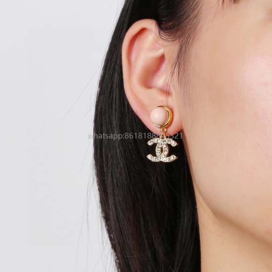 2023.07.23 Xiaoxiang New Earrings ✨ Every detail is meticulously crafted, and this design is very beautiful. This is truly super beautiful, super immortal, and exquisite. It's a must-have for little sisters