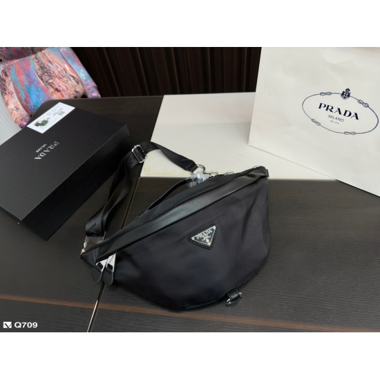 2023.11.06 145 Comes with Gift Box Prada Chest Bag Waistpack Unique Artistic Style, High Beauty Value, Essential Size 38.18cm