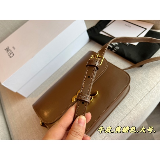 2023.10.30 225 140 box (upgraded version) Size: 23cm * 17 (large) 19cm * 15 (small) Celine Arc de Triomphe! Very high-end! Very advanced! Caramel color is more suitable for autumn and winter! ⚠ Cowhide! Cowhide!
