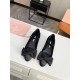 20240403 290 2074 Miumiu early spring fashion patchwork single shoe fabric: imported black velvet lining: imported grain mixed sheep lining sole: original imported genuine leather sole insole: air pressure high frequency heel height: 3cm Size: 35-39 (cust