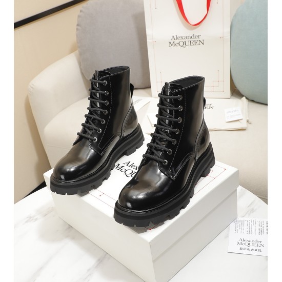 2024.01.05 ♥️ Top level version P320 Alexander McQueen 2 ️⃣ 0 ️⃣ two ️⃣ three ⃣ The latest celebrity internet celebrity in autumn and winter, the same original 1:1 quality replica, and the official website runway style is hot for sale ❗ A must-have street