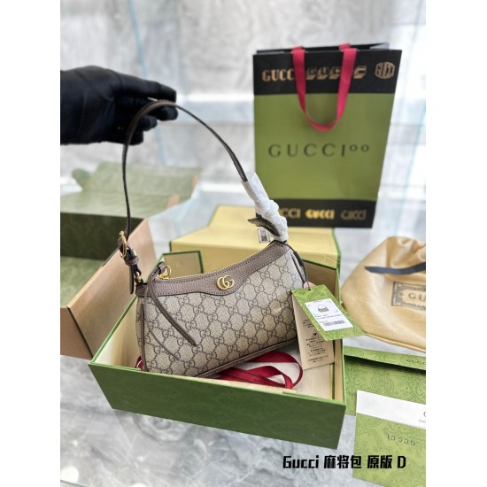 On October 3, 2023, the original Gucci new product underarm bag/mahjong bag is also available. The new Lala really can't keep up with the pace of the new model, and there are always new bags that can't be bought. Underarm bags are the trend~I think this b