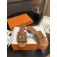 2023.07.16 Hermes Hermès 2023 new style, classic Kelly slippers, pure manual advanced customization, comfortable feet, worry free collocation, a must in summer! ✨ Made of original cowhide with sheepskin lining and Italian leather outsole ✨ Size: 34-43 (cu