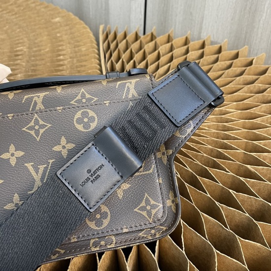 20231125 Internal Price P520 Top Original Order [Exclusive Background] ✨ Model number: M45864 Size: 21x15x4CM This new S Lock Sling handbag is equipped with a magnetic buckle inspired by Louis Vuitton's traditional hard box lock, ensuring the safety of pe