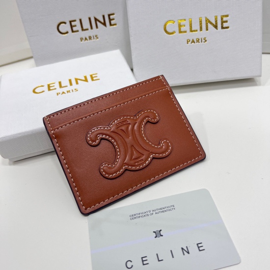 2023.09.27 Brand: Celine A03