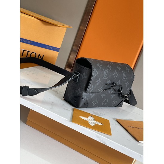 20231126 P510 Top Original Order ✨‼ Original development, all steel hardware. This Steamer mini handbag is made of Monogram Eclipse canvas and draws chain and needle elements from the Louis Vuitton Steamer hard case. Suitable size to accommodate travel ne
