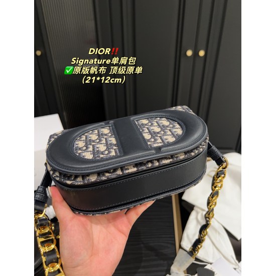 October 7th, 2023 ✅ Original Canvas Top Grade Original P300 ⚠️ Size 21.12 Dior Signature Shoulder Bag blends modern style with elegant charm, exuding a sense of sophistication