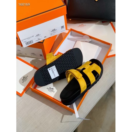 20240414 170. Men's+10Herms Herm è s ❤️ Male and Female Same Style Spring/Summer New Uncle Sandals with Strength Attacking Internet Celebrity Imported Cowhide ➕ Sheepskin~Casual Versatile Simple Instagram on Xiaohongshu Many internet celebrities are plant