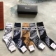2024.01.22 Dior ❗ D's new women's mid length socks ❗ 【 One box of five pairs 】 Sock body jacquard D family's classic logo, the actual product is super beautiful, made of pure cotton material, breathable and comfortable, Instagram is super popular small it