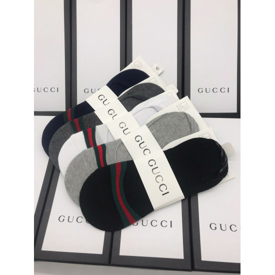On December 22, 2024, a new GUCCI (Gucci) official website will be released simultaneously. Smile is one of the best-selling items in various counters. Pure cotton quality, heel hot glue, and strong anti slip properties are available in a box of 5 pairs