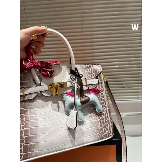 2023.10.29 Folding Gift Box Packaging P230Herms/Hermes Platinum Bag High end Quality Counter The latest imported lychee grain star with the same original quality, Herms Every girl's essential item size: 30cm