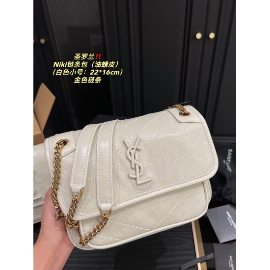 2023.10.18 Gold Chain Large P310 Complete Package ⚠️ Size 28.20 Small P275 Full set packaging ⚠️ Size 22.16 Saint Laurent Niki Chain Bag (Oil Wax Leather) Cool and understated Luxury Ultimate Beauty, Perfect Beauty Girl is You