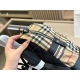 2023.11.17 225 First Bag | Burberry Backpack The entire bag is square, retro and cute, it's perfect. Not only does it require milk tea, but it also needs a bag to heal adult life. It sounds like a perfect match for Burberry Size: 23.29cm