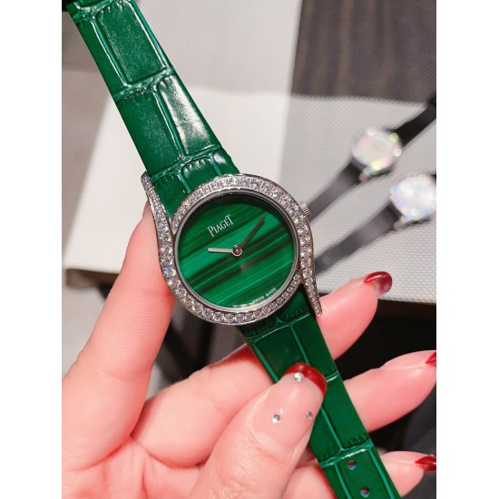 20240417 [Batch 240.] Hot selling Earl's brand new Piaget Lime light series watch, with its unique design, leads the fashion trend and invites international superstar Gong Li to passionately endorse it. It will undoubtedly become the Earl's brand's new id