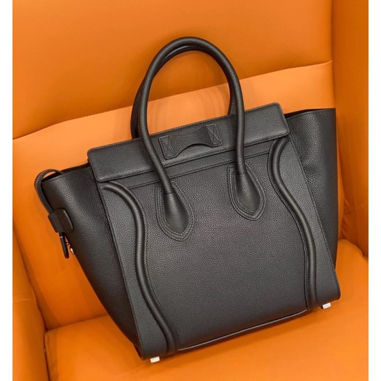 20240315 P1140 CELIN * Lugage Micro Smile Bag 167793_ Black Silver features imported calf leather grain surface/leather handle, 1 zipper buckle, and 1 zipper pocket on the front exterior. Handheld, zipper locked, inner zipper pocket and double-layer flat 