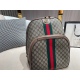On October 3, 2023, p215 size31 39 Gucci Kuqi Backpack is super atmospheric, beautiful, and can hold perfect details. The original hardware version is really classic. Your much-anticipated model looks great on the back, and the quality is super B. Importe
