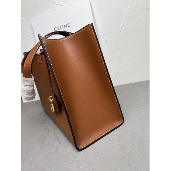 20240315 p1210 CELIN-E16 CABAS16 Smooth Cow Leather Handbag 23s Summer New 16 CABAS Handbag Another suitable handbag for urban girls commuting is here! The ultra-light weight is very suitable for daily commuting and vacation, and can accommodate both capa