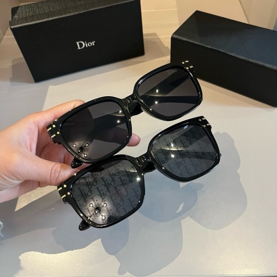 220240401 95 Dior Men's and Women's Sunglasses: Full of three-dimensional effect High definition lenses. Novel. Excellent texture and versatile. Simple