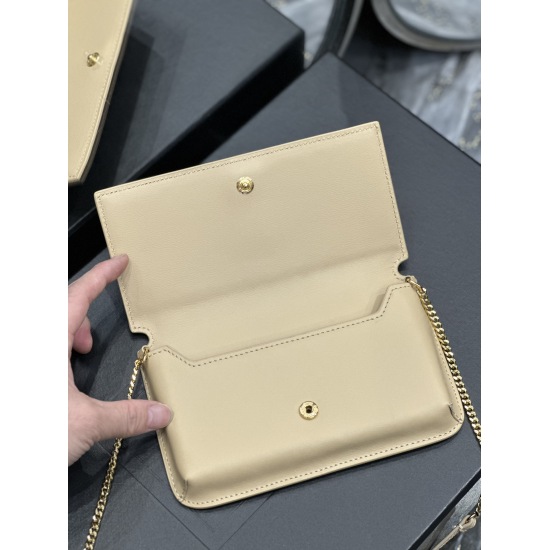 20231128 Batch: 480MONOGRAM_ Apricot hand rubbed pattern with gold buckle Phone Holder mini bag_ For the current super popular trend of small bags, this is definitely worth buying! Beauty and practicality coexist, and iPhone Plus can be included. Whether 
