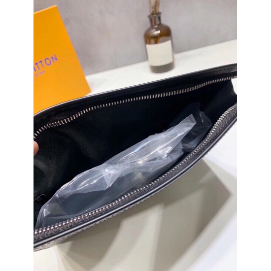 2023.10.1 p170 Zipper Bag ❤ P130 long folded in half ❤  Hand clip bag ❤ P130 Color Black Checker LV Black Checker Men's Set Classic Hand Essential Original High Quality