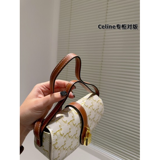 2023.10.30 Cowhide counter version P200Lisa Sun Na'en Zhou Yutong, the same Celine mini tabou [MINI | TABOU], the latest autumn and winter mini tabou lockhead bag of the old flower family C, a multi-functional bag with a full sense of retro style, equippe