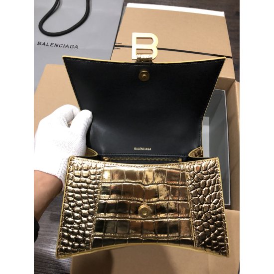 Batch 650 Balenciaga from Balenciaga in 20240324. Italian imported explosive pattern top layer cowhide tassel style small black nail (large bottom length 38cm * 24cm * 12cm) (medium bottom length 30cm * 19cm * 11cm/) (mini bottom length 23cm * 15cm * 114c