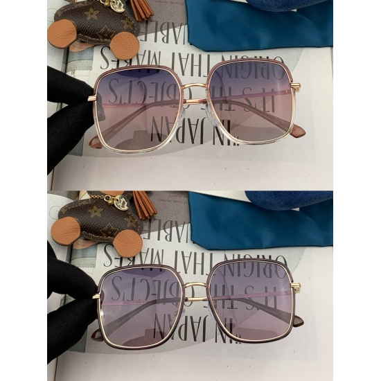 220240401 P85 GUCCI 2024 Spring New Latest Box Sunglasses Various internet celebrities are bringing a full score ‼️  Playful and sweet. Better facial effect. Super metallic texture. Model: G3142