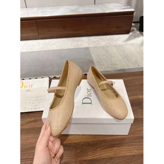 2024.01.17 2024 Spring Women's Singles Shoes Coarse Mary Jane Ballet Shoes 1:1 Original Development Material: Imported cowhide upper, silk cowhide lining+Italian leather outsole+original mold hardware buckle Size: 34-41 p280