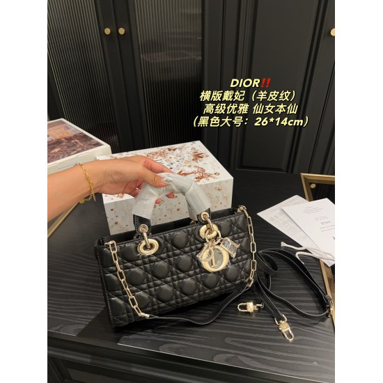 2023.10.07 Large P265 complete packaging ⚠️ Size 26.14 Medium P260 Full set packaging ⚠️ Size 22.12 Small P230 Complete Package ⚠️ The 16.10 Dior horizontal version of the Diana (sheepskin pattern) is a perfect match for everyday commuting fashion classic