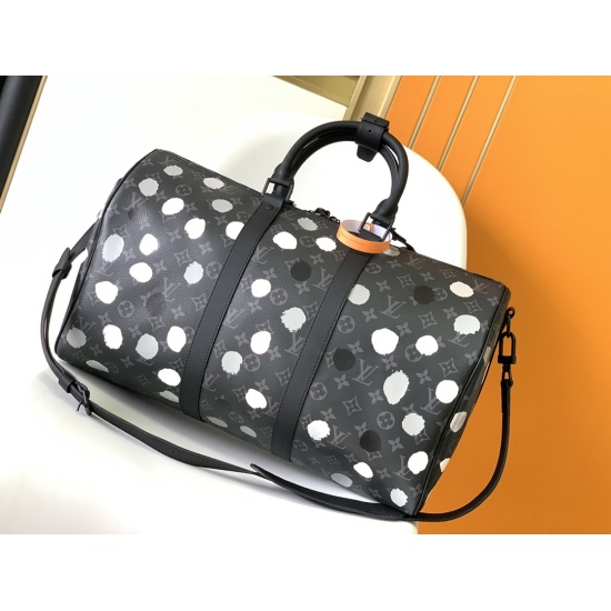 20231126 p720 Top of the line original M46400 45cm M46401 55cm LV x YK Keepall 45 travel bag from the Louis Vuitton x Kusama Yayoshi collaboration series, featuring polka dot patterns on Monogram Eclipse canvas, celebrating the fusion of artistic creativi