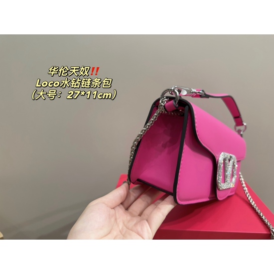 2023.11. 10 large P215 folding box ⚠️ Size 27.11 Valentino Loco Rhinestone Chain Bag Super Classic and Fashionable Surprise Versatile and Exquisite Everyday Outgoing