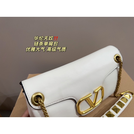 2023.11.10 P215 ⚠️ Size 26.14 Valentino Chain Shoulder Bag, Capacity Not to be underestimated, Feminine, Elegant, and Fashionable