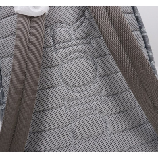 20231126 650 This Rider backpack features a minimalist silhouette and a classic college style exuding vitality. Crafted with black CD Diamond patterned canvas, inspired by Dior archives, embellished with smooth cowhide leather, and adorned with the 